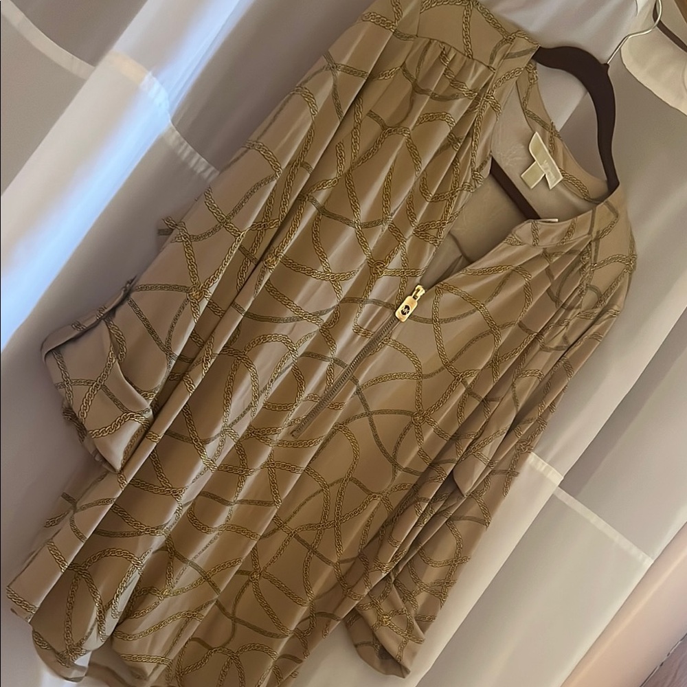 Elegant Beige Patterned MK blouse